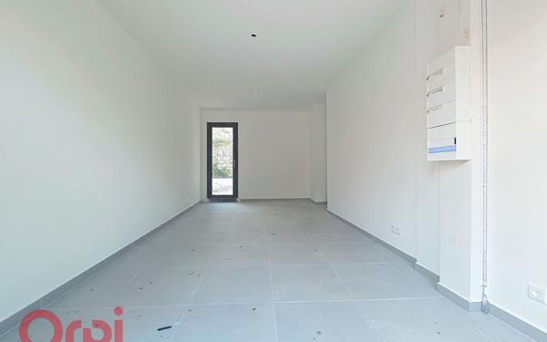 Maison à vendre    3 pièces •  Lunel