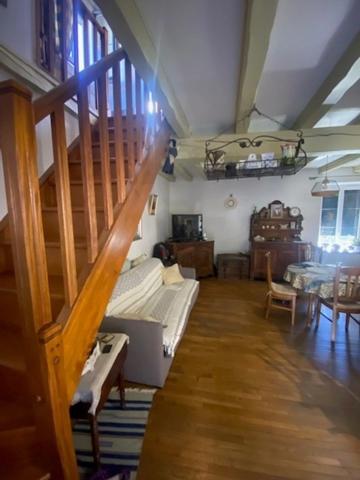 Maison de campagne à vendre 3 pièces proche de Salers (15)