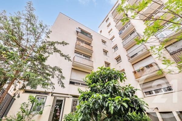 Appartement F2 à vendre  2 pièces - 29,87 m 2   PARIS  - 75011