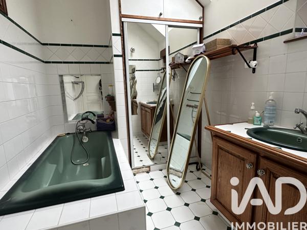 Maison à vendre 8 pièces 222 m² Veuzain-sur-Loire