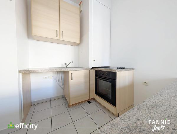 Appartement
         1 pièce
        - 27 m² Exclusivité 140 000 € *