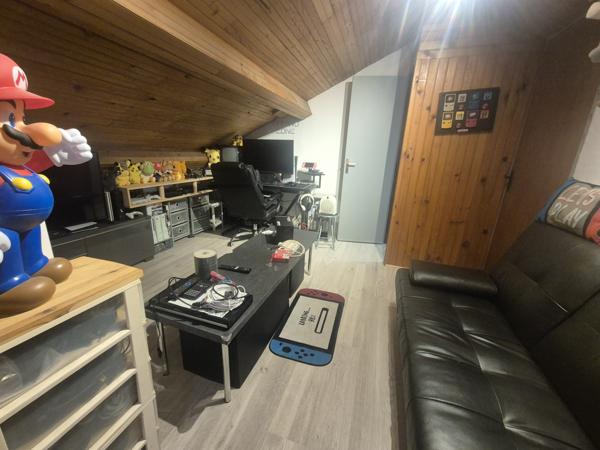 Port-de-Bouc (13110) Charmante maison de village rénovée de 90 m² avec jardin