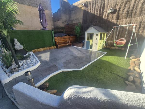 Port-de-Bouc (13110) Charmante maison de village rénovée de 90 m² avec jardin