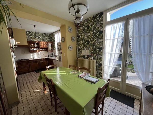 Maison à vendre à Tours dans l'Indre-et-Loire (37000), ref : 003/2533