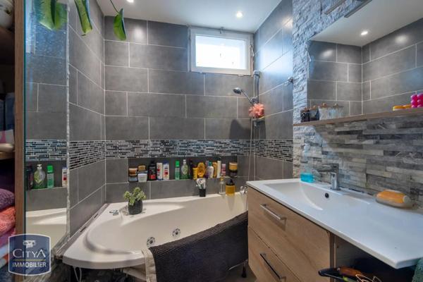 Appartement à vendre 4 pièces 93m²