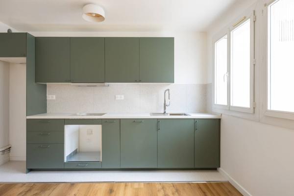 Appartement à louer 3 pièces de 48 m²