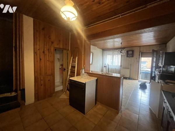 MAISON 1 MITOYENNETE A RENOVER