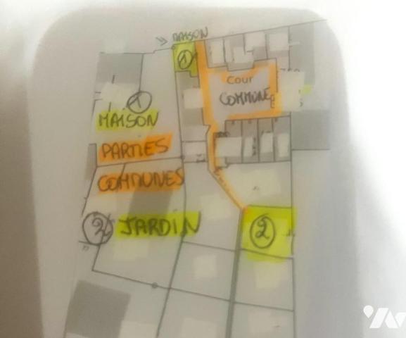 MAISON 1 MITOYENNETE A RENOVER