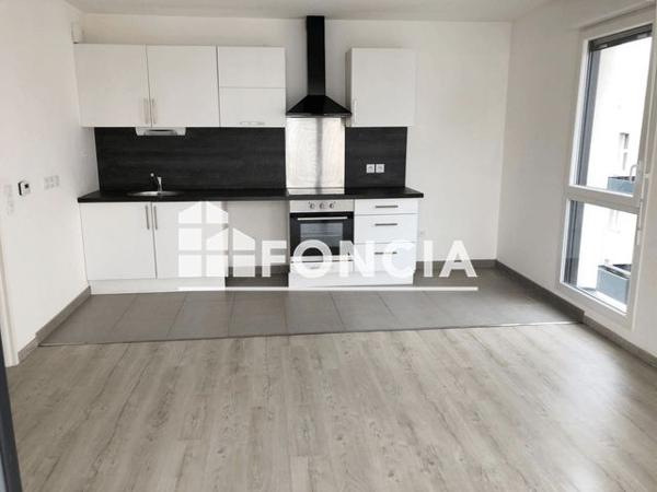 Location Appartement 3 pièces 57.6 m² - 5 RUE ADRIENNE BOLLAND Le Petit-quevilly 76140