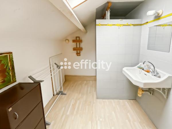 Maison
         5 pièces
        - 129 m² 254 000 € *