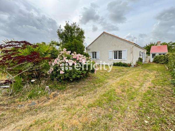 Maison
         5 pièces
        - 129 m² 254 000 € *