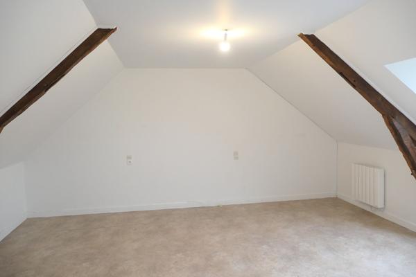 Maison de 83 m² à Mont Saint Jean - 2 chambres