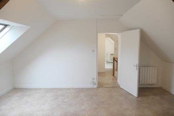 Maison de 83 m² à Mont Saint Jean - 2 chambres