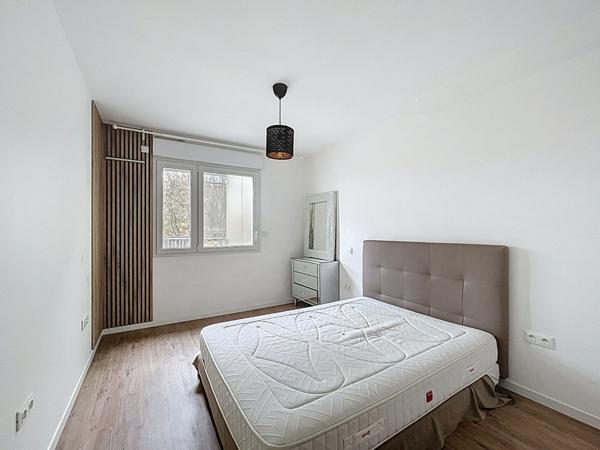 Appartement Saint Herblain quartier Cremetterie - 3 pièce, 2 chambres, loggia, place de parking