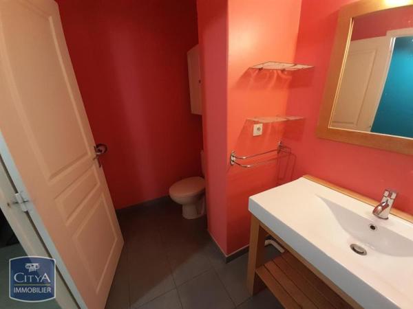 Appartement à louer 2 pièces 59.45m²