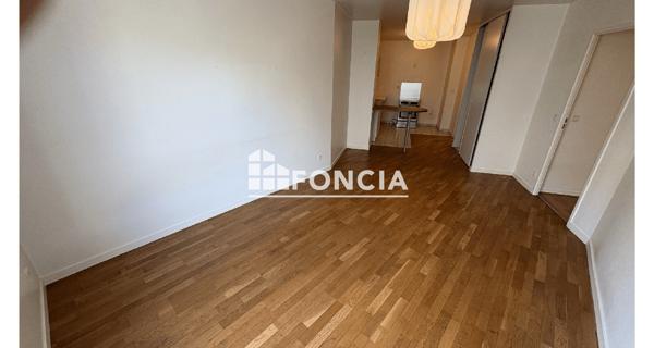 Location Appartement 3 pièces 60.69 m² - Chatou 78400