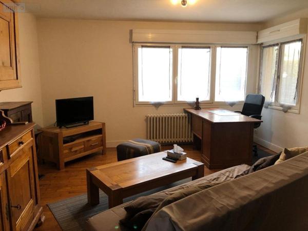 Appartement à louer à Dole dans le Jura (39100), ref : 39033-L447