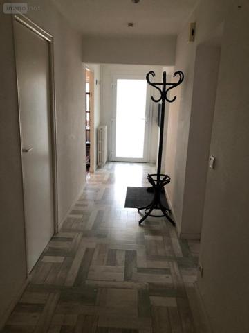 Appartement à louer à Dole dans le Jura (39100), ref : 39033-L447