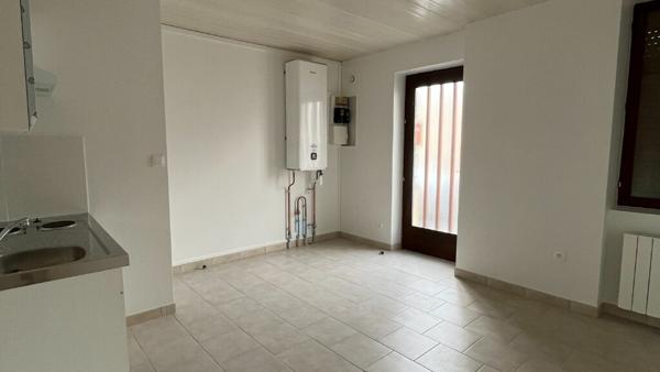 Bel appartement refait à neuf sur la commune d'Elbeuf
