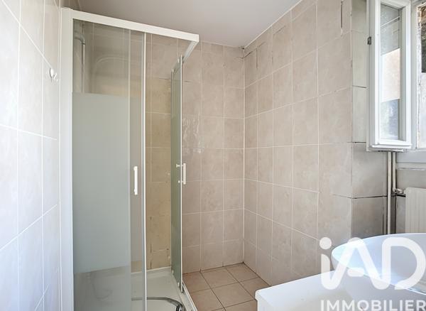 Immeuble à vendre 144 m² Guérigny