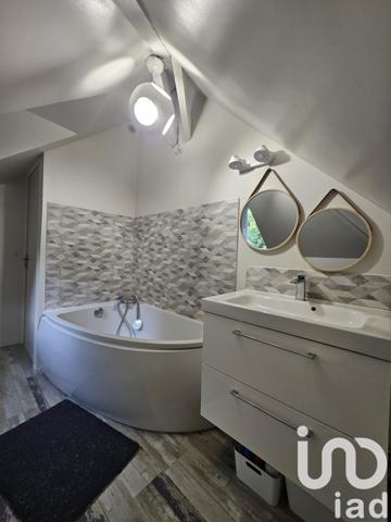 Maison à vendre 7 pièces 139 m² Mont-Saint-Aignan