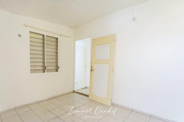 Maison à vendre 3 pièces BAIE MAHAULT (971)