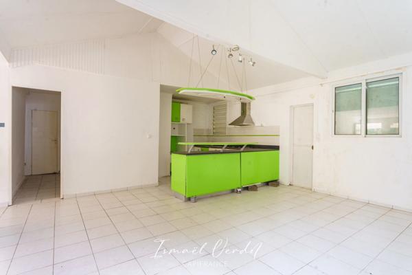 Maison à vendre 3 pièces BAIE MAHAULT (971)