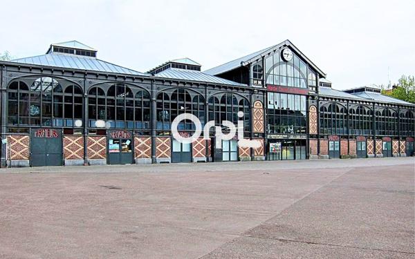 Immeuble à vendre    6 pièces • 136,20 m2 Lille