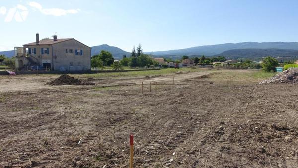  NOUVEAU LOTISSEMENT À LES MÉES (04190) – EMPLACEMENT N°1 ! « LES JARDINS D’ANTOINE »