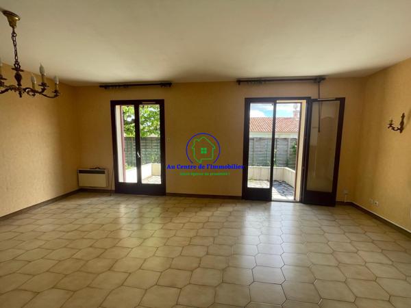 A vendre maison de plain pied avec jardin et garage