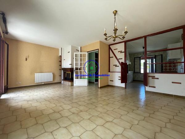 A vendre maison de plain pied avec jardin et garage