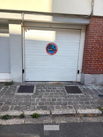 ABJJ-PKG - Parking - rue de la gendarmerie
