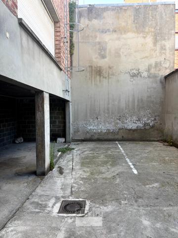 ABJJ-PKG - Parking - rue de la gendarmerie
