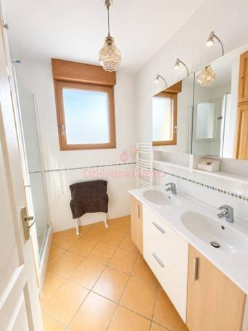 Maison à vendre 7 pièces de 205 m²