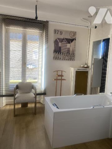 A 2 pas du centre-ville et de la gare de VIRE NORMANDIE 