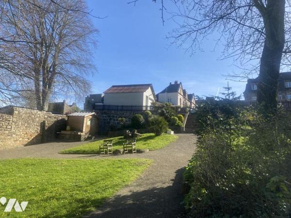 A 2 pas du centre-ville et de la gare de VIRE NORMANDIE 