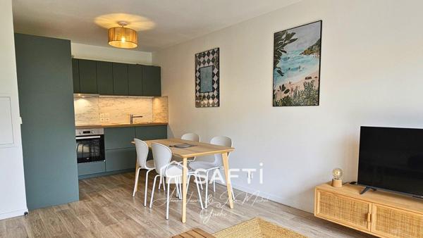 T2 rénové – Dernier étage avec balcon plein sud et parking