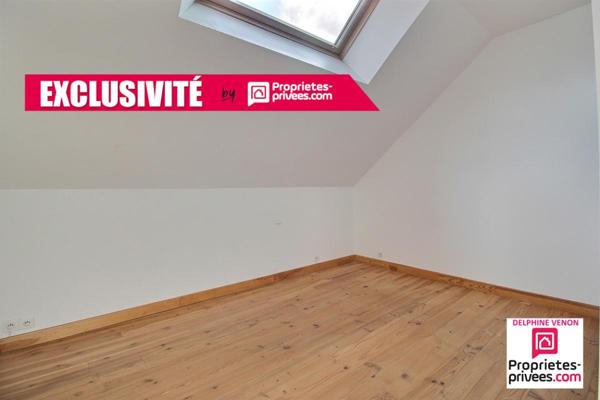 Exclusivité - Maison de ville dans l'hyper centre  de Chateauneuf  sur Loire avec garage et  terrain de 500 m²