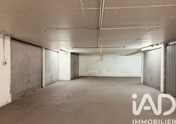 Parking à vendre 16 m² Paris 10
