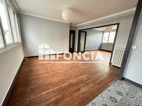 Location Appartement 3 pièces 67.9 m² - 30 AVENUE VICTOR HUGO Vannes 56000