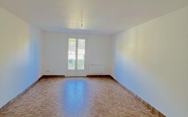Appartement à louer    3 pièces •  Livron-sur-Drôme