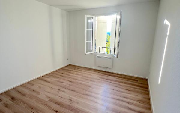 Appartement à louer    3 pièces •  Livron-sur-Drôme
