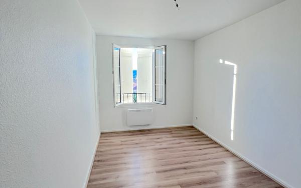 Appartement à louer    3 pièces •  Livron-sur-Drôme