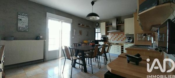 Maison à vendre 8 pièces 223 m² Harcy