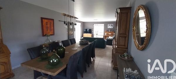 Maison à vendre 8 pièces 223 m² Harcy
