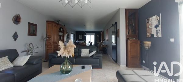Maison à vendre 8 pièces 223 m² Harcy