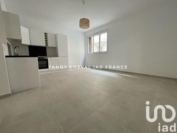Appartement 4 pièces de 80 m² à Toulon (83000)