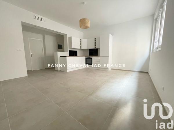 Appartement 4 pièces de 80 m² à Toulon (83000)
