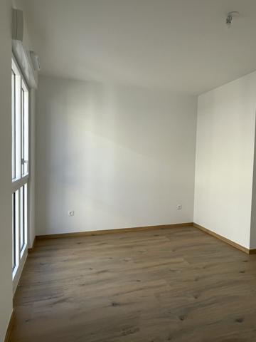 Appartement type 4 hyper centre