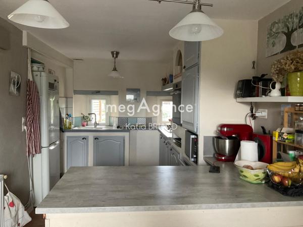 Maison à ANDOUILLE, 53240 - 5 pièces 101m²